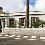 Donde Conchita, Cerca Del Aeropuerto Norte La Laguna (Tenerife)