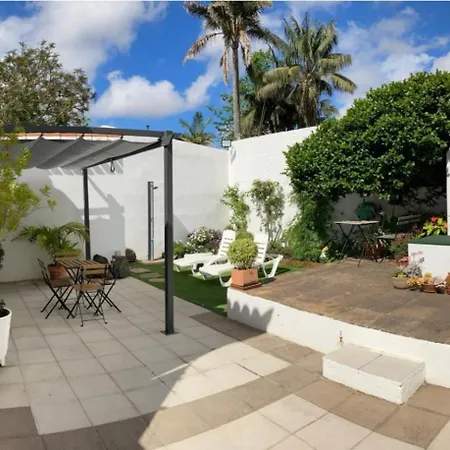 Δωμάτια σε οικογενειακή κατοικία Donde Conchita, Cerca Del Aeropuerto Norte *