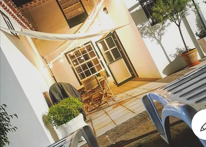 民宿 Donde Conchita, Cerca Del Aeropuerto Norte 拉拉古纳